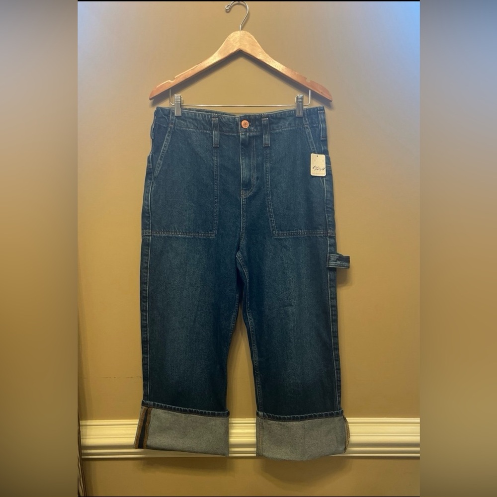 Free People We The Free Women's Major Leagues Cuffed Crop Utility Jeans Size 30